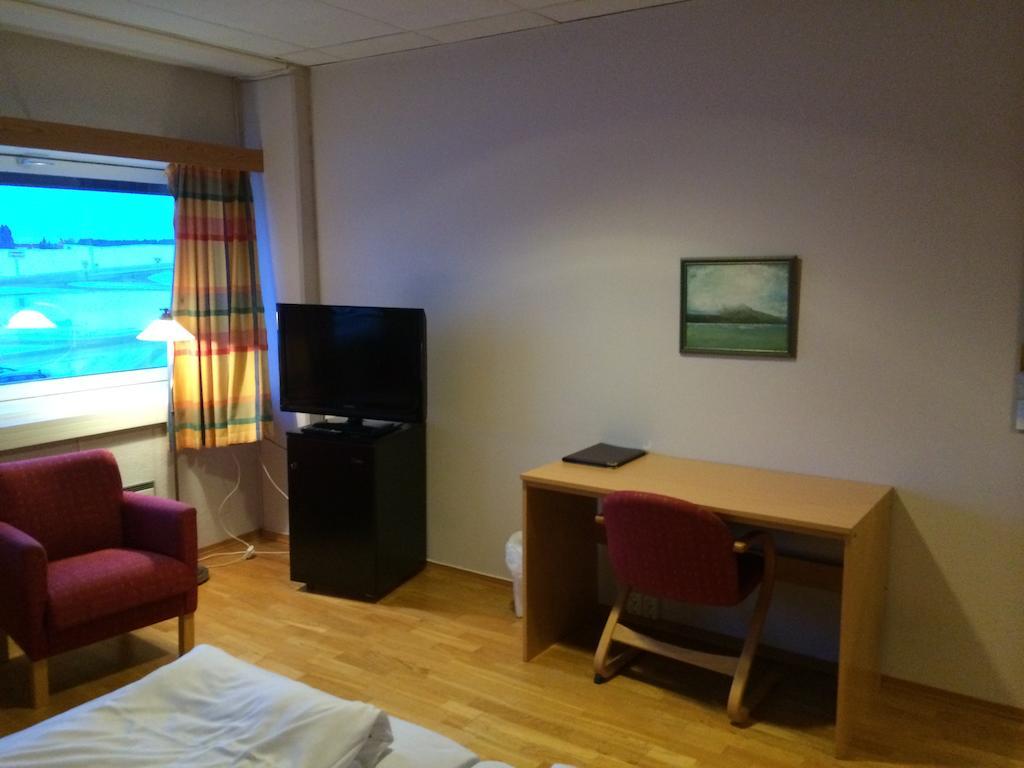 Vormsund Golf Hotell Bed Breakfast ห้อง รูปภาพ